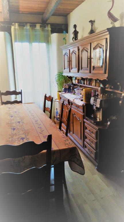 Chambres D'Hotes Chez Pierrot Et Flo Vugelles-La Mothe エクステリア 写真